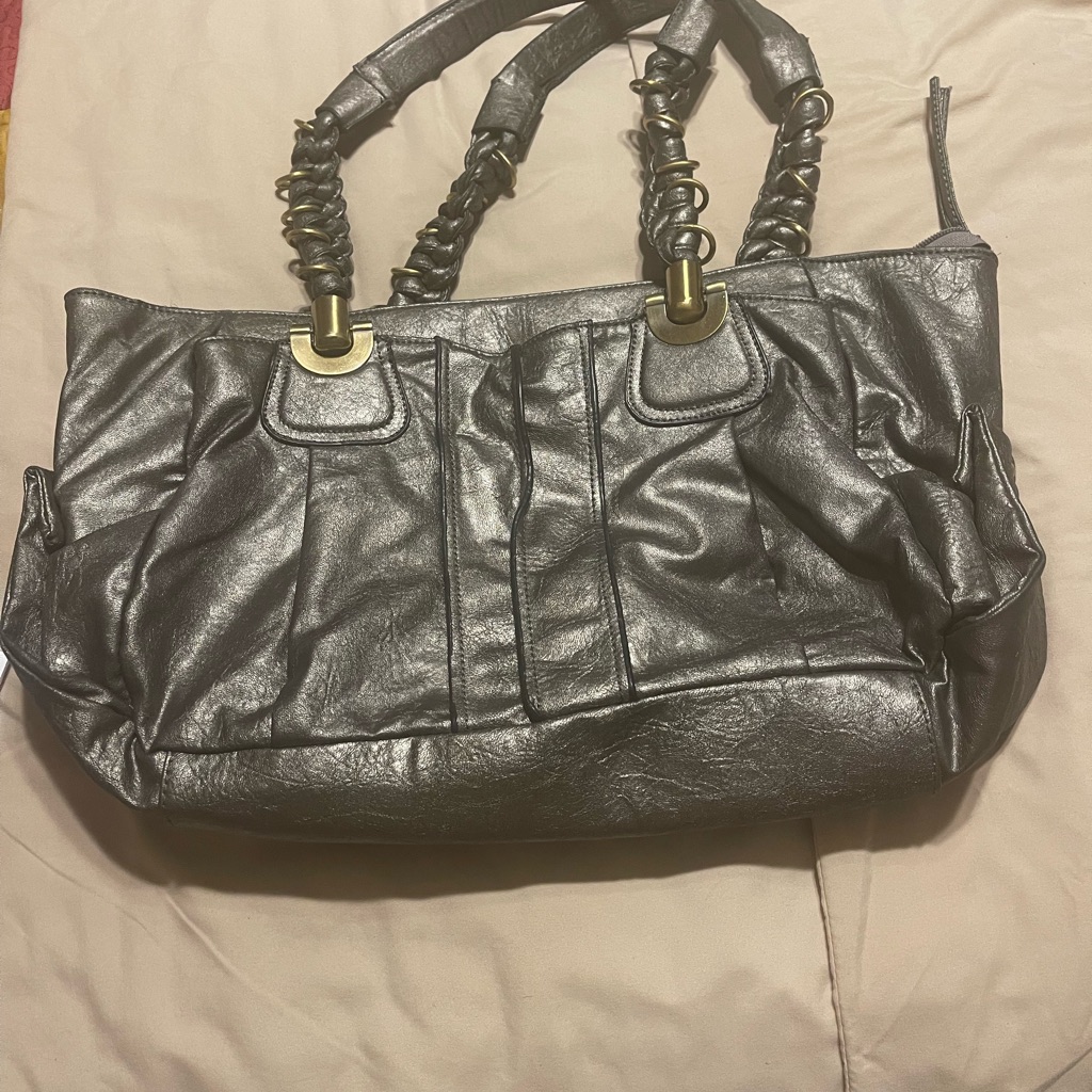 Woman’s Purseusedstill In Good Shape.